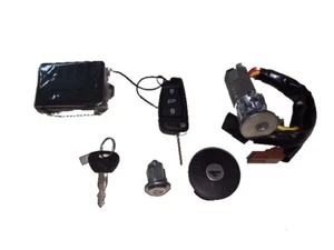 Vendo 4AY019 KIT SERRATURE + KIT CENTRALINA E TELECOMANDO AIXAM VISION SENSATION - Bild 1 von 1