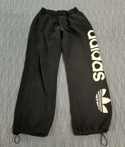 Pantalones de chándal | adidas ES