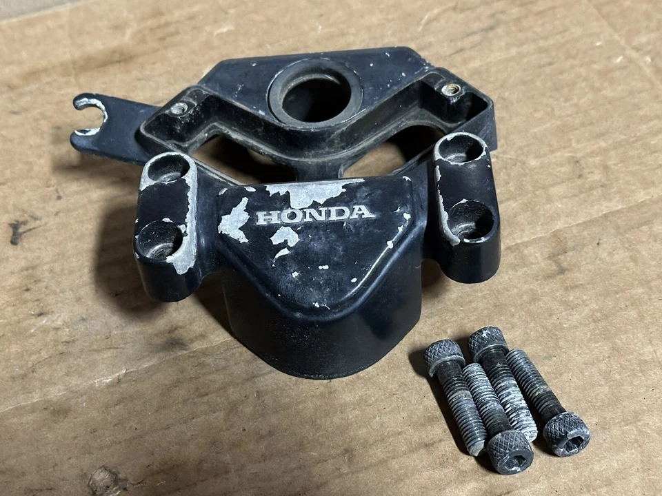 81 本田 CB900C 熔断器盒外壳车把夹组件原始设备制造商 CB900 -93 — 第 1/4 张图片