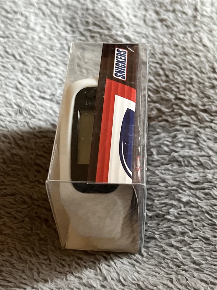 Bracelet Podomètre Publicitaire Snickers Brand Addition