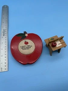 Vtg. Red Apple Shaped Wood Plaque Cross Stitch A Shiny Apple For My Teacher Gift - Picture 1 of 10