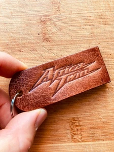 Leder Schlüsselanhänger leather keychain - Honda Africa Twin XRV CRF - Picture 1 of 4