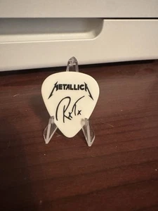 Metallica Robert Trujillo 2012 Tour Guitar Pick - Picture 1 of 2