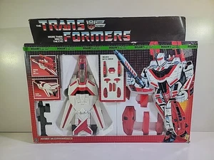 Jetfire 1985 Modellino Hasbro G1 Transformers Vintage In Scatola 100% Completo - Foto 1 di 19