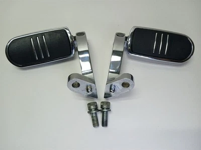 Harley-Davidson 2003 Road Glide Rear Passenger Footpegs & Mounts Streamliner - Image 1 of 4