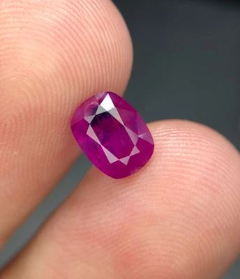 1.90 Cts Natural Untreat ruby Purplish Red Color Cushion Shape gemstone - Image 1 of 4