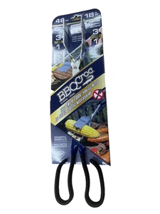 BBQCroc 3 in einer Zange - Bild 1 von 2