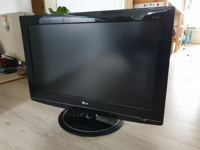 32 Zoll LG, Full HD (1080p), LCD-TV, 32LG5700, schwarz - Bild 1 von 4