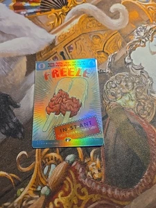 Lámina de congelación cerebral Magic The Gathering enciclopedia guarida secreta - casi nueva - - Imagen 1 de 2