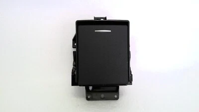 2016 2017 TOYOTA MIRAI CONSOLE CENTRAL TRASEIRO 12V TOMADA SOQUETE 58917-62010 FABRICANTE DE EQUIPAMENTO ORIGINAL - Imagem 1 de 4