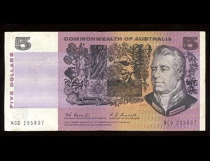 1967 Commonwealth of Australia $5 COOMBS / RANDALL Banknote #NCD 295807 - Picture 1 of 2