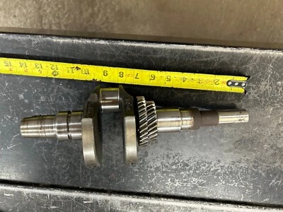 17HP Kohler CV490 27508   crankshaft #12 014 57-S - Image 1 of 4