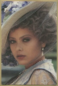 Ornella Muti - Italian actress - Authentic signed magazine photo - 1984 - COA - Picture 1 of 1