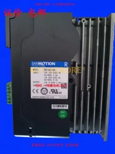 1 Stück für gebrauchten RS1A01AA Servoantrieb - Bild 1 von 2