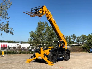 2023 JCB 510-56 56' 10,000 lbs Telescopic Reach Forklift Telehandler Aux bidadoo - Picture 1 of 12