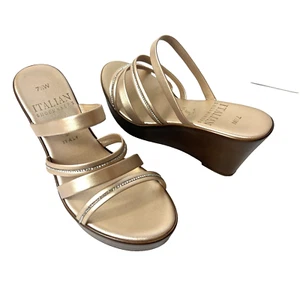 Italian Shoemakers Womens 7.5 W Slip On Strappy Gold Bling Faux Leather Sandals - Picture 1 of 11