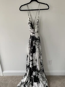 Dress Day Maxi Medium Splashy Black & White Print Medium NWT - Picture 1 of 11