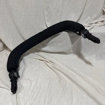 Barra de parachoques/barra del vientre Bumbleride - negro NUEVO Foto 1 de 4