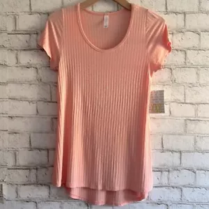 NWT Solid Short Sleeve Classic T size XXS peach pink Lularoe - Foto 1 di 7