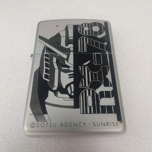 Vintage Zippo 2000 Limited Edition Zippo Gundam RX78/Collaboration Oil