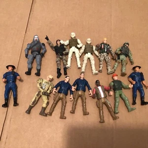 Action Figures Lot of 13 Chap Mei Figures 4" Corps Elite Lanard Military - Picture 1 of 10