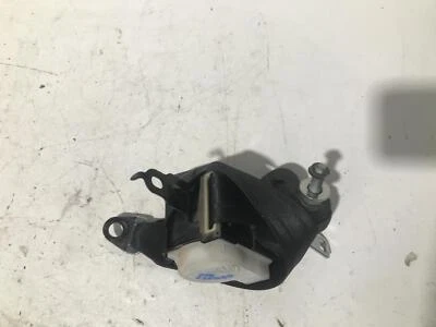 Ford Ranger Left Rear Seatbelt PX I 06/2011-06/2015 - image 1 of 4