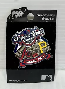 2008 Turner Field Opening Series Pin Atlanta Braves vs San Diego Pirates - Picture 1 of 2