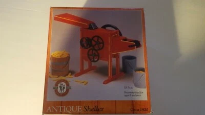 NEW ERTL DIECAST ANTIQUE CORN SHELLER 1/8 Scale No. 4968 - Image 1 of 4