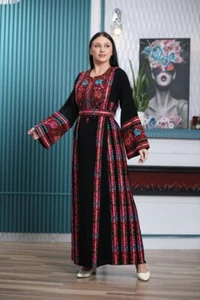 Women Palestinian Traditional Thobe with unique Embroidery Tatreez Heritage - Picture 1 of 10