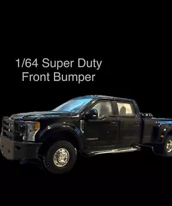 PARAURTI ANTERIORE FORD SUPER DUTY 1/64 GREENLIGHT KARSON DIORAMA CUSTOM - Foto 1 di 5