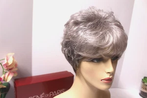Peluca RINA de RENE OF PARIS Color: Piedra Plata Modelo 2381 Nueva en caja - Imagen 1 de 9
