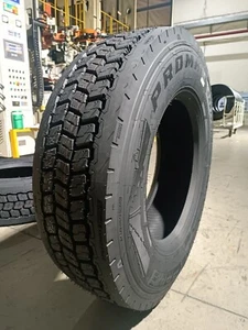 Tire 295/75R22.5 SpeedMax Promax Drive Closed Shoulder 16 Ply M 146/143 - Picture 1 of 3