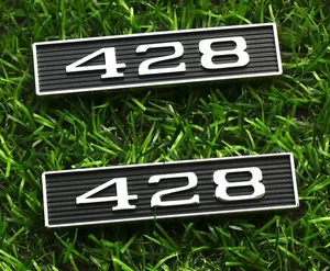 2 Piezas 428 Emblemas 428ci Bloque Motor 7.0 Litros Capó Cuchara Coche Insignia Cromo Negro - Imagen 1 de 6