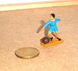 STARLUX PETITE TAILLE - HO - 40 mm - GARE / TRAIN - ENFANT JOUANT AU BALLON - Picture 1 of 2
