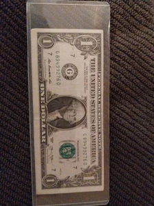 Billete de un dólar número de serie elegante con error de corte descentrado - Imagen 1 de 4