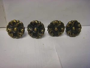 Lot 4 Vintage Floral French Provincial Cabinet Pulls Knobs 593 RDCA USA 1960 - Picture 1 of 6