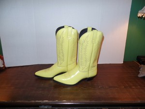 yellow suede boots ladies