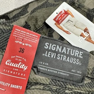 Pantaloncini Levis uomo taglia 36 firmati mimetici cargo verde strauss mimetico tavola - Foto 1 di 5