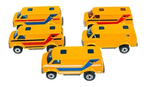 Matchbox Lesney Superfast (5) MB68 Varied Chevy Vans - Picture 1 of 16