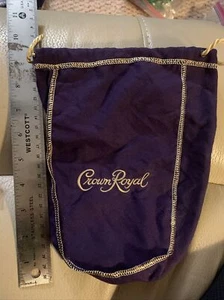 1 Crown Royal 750ml Purple Gold Drawstring 9" Medium Bags Quilt mask - Picture 1 of 1