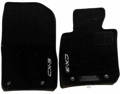 MAZDA CX-3 2016-2021 JUEGO DE ALFOMBRILLAS CON REVESTIMIENTO DE ALFOMBRA DE PISO NEGRO FABRICANTE DE EQUIPOS ORIGINALES - USADO Foto 1 de 2