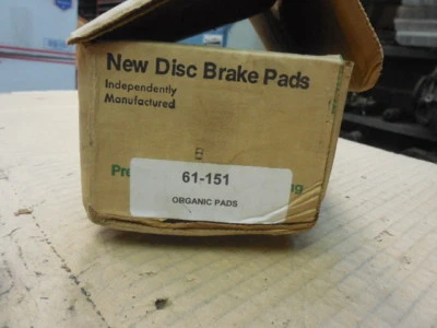 Pastilhas de freio a disco dianteiras orgânicas 61-151 compatíveis 1980-81 Mercury Capri BP-135 - Imagem 1 de 3