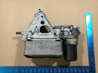 03-06 Carcasa de filtro de aceite Porsche Cayenne 4,5 L con soporte OEM E P Foto 1 de 4