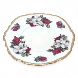 Plato de flores vintage con borde dorado floral de 22 cm con borde festoneado Clare Bone China - Imagen 1 de 14