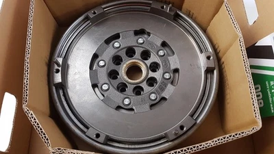 LUK Schwungrad für MERCEDES-BENZ A-klasse W169 B-klasse W245 2.0 CDI 415039110 - Bild 1 von 2