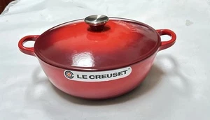 New Le Creuset Marmite 24 cm Cerise Red 3.5 Qt Dutch Oven Traditional Soup Pot - Picture 1 of 13