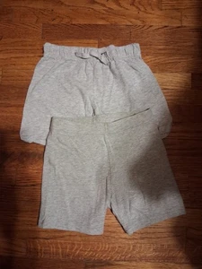 Lot Of 2 Girls Gray Shorts Size 6 Biker Stile And Boyfriend Stile (V3) - Picture 1 of 3
