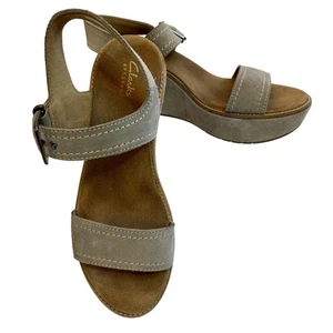 Clarks Artisan Suede Leather Wedge Sandals Size 9M Gray 3” Heel Classic Comfort - Picture 1 of 7