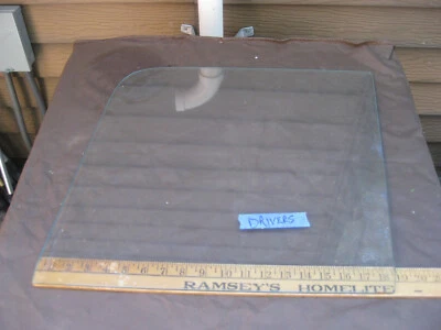 FORD ECONOLINE VAN 1961-1967 WINDOW DOOR GLASS RIGHT OR LEFT SIDE CAR LITE GLASS Foto 1 de 4