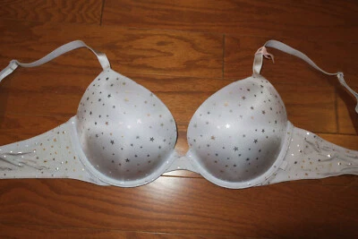 38B ❤️ SUJETADOR VICTORIA'S SECRET ❤️ SUPER PUSH UP Lg. ALMOHADILLAS DIARIAS CÓMODAS SATINADAS Gris Foto 1 de 4